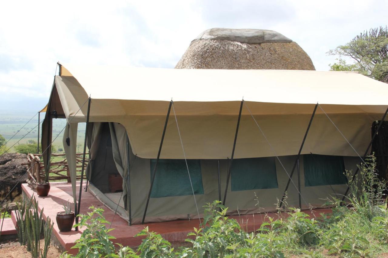 Loitanit Kidepo Savannah Lodge By Nature Lodges Ltd מראה חיצוני תמונה